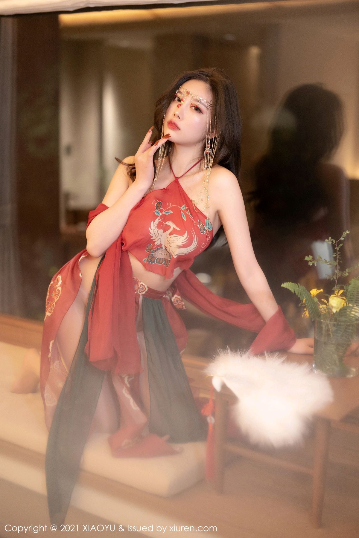 性感女神杨晨晨Yome - 红色古装服饰丽江心愿旅拍