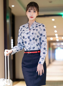 [XiuRen秀人网] 美女模特林星阑 - 空姐制服+深色短裙系列写真 No.4447