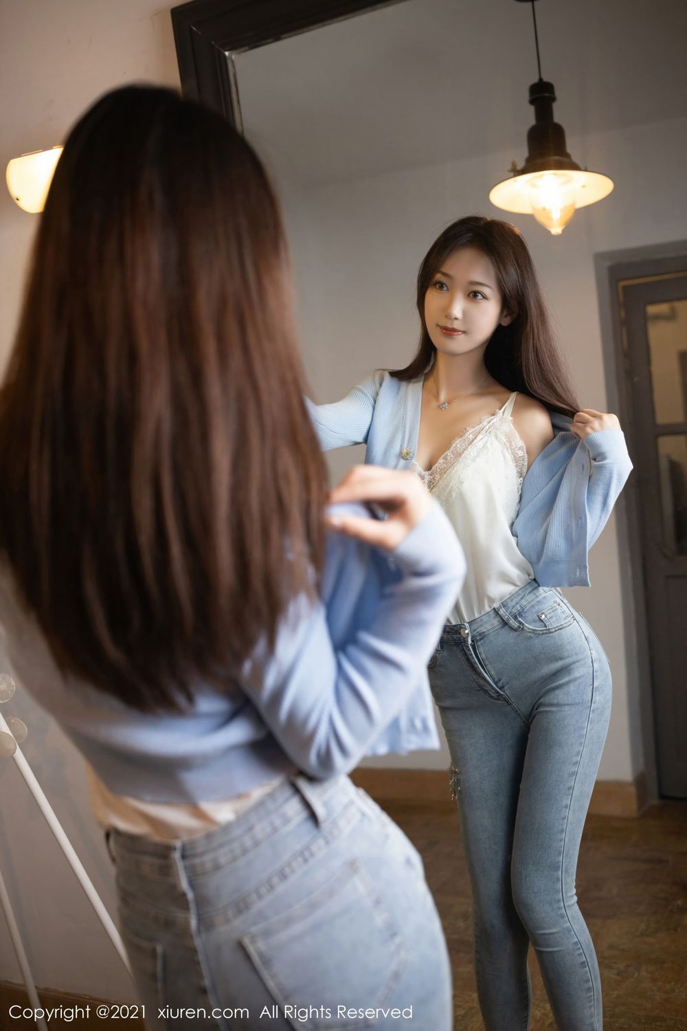 美女模特唐安琪 - 牛仔裤+舍友主题性感写真