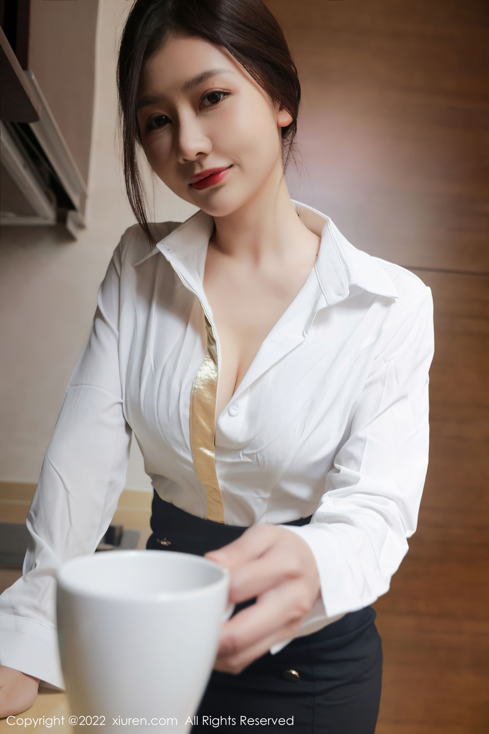 美女模特尹甜甜 - 私人女管家主题三亚旅拍
