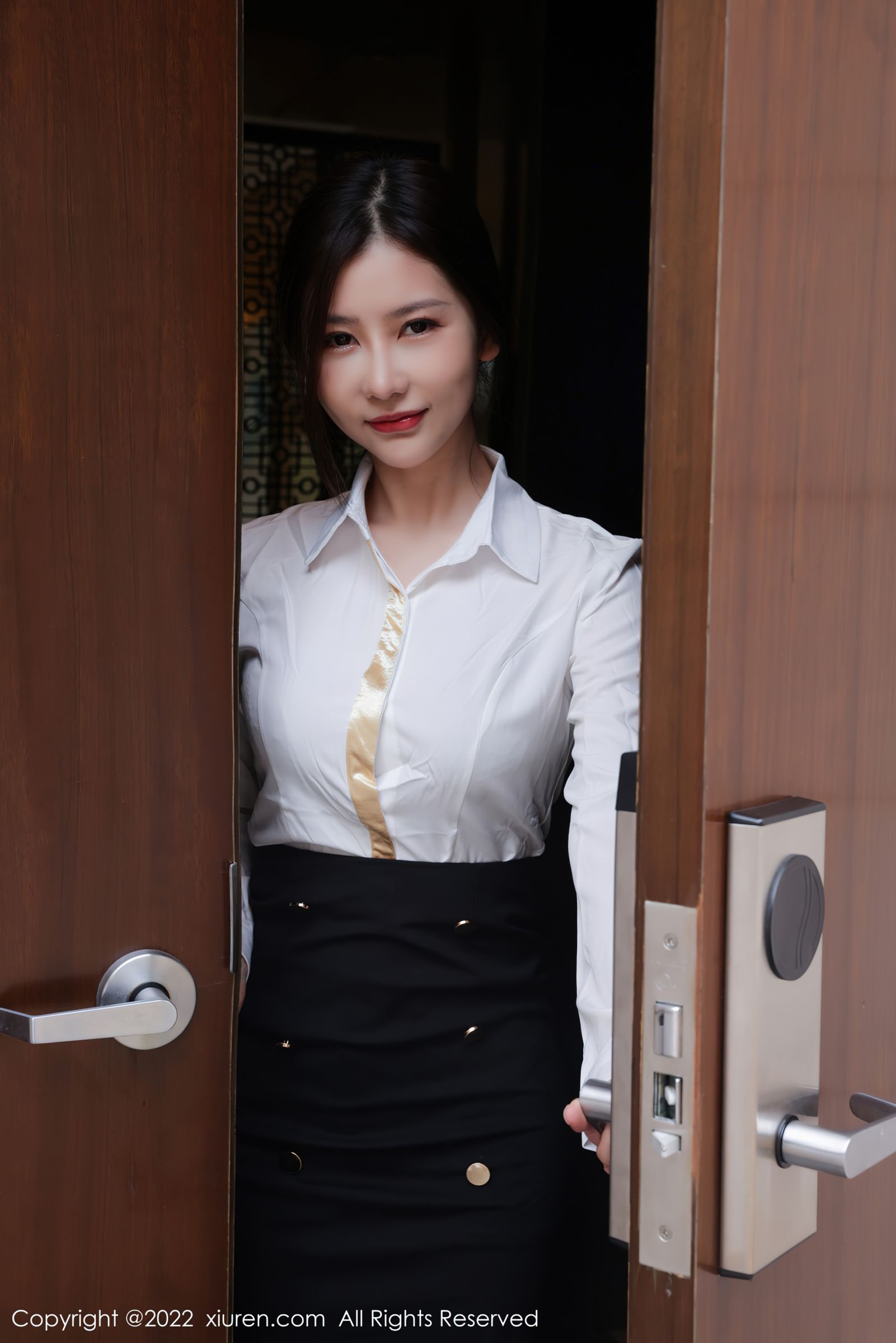 美女模特尹甜甜 - 私人女管家主题三亚旅拍
