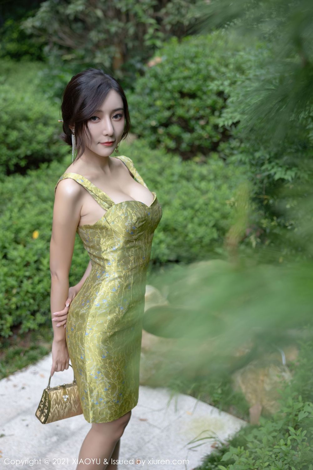 性感女神王馨瑶yanni - 古典礼裙+情趣系列写真