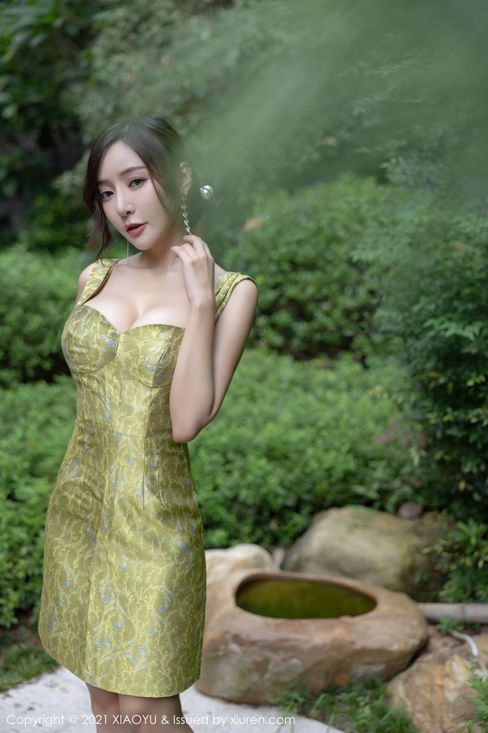 性感女神王馨瑶yanni - 古典礼裙+情趣系列写真