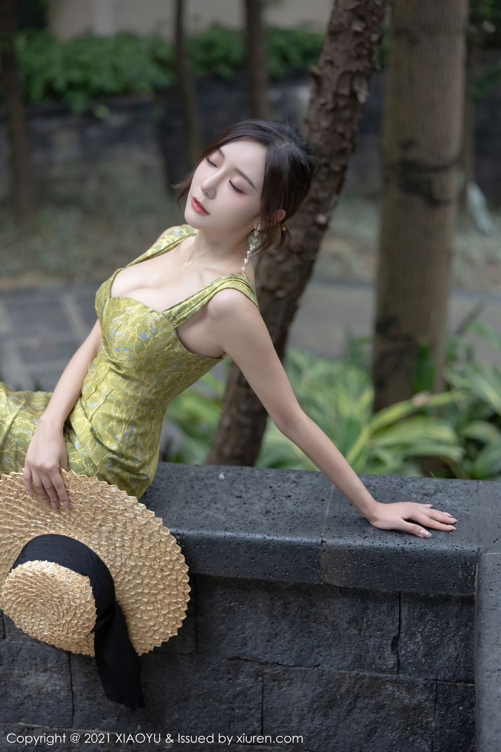 性感女神王馨瑶yanni - 古典礼裙+情趣系列写真