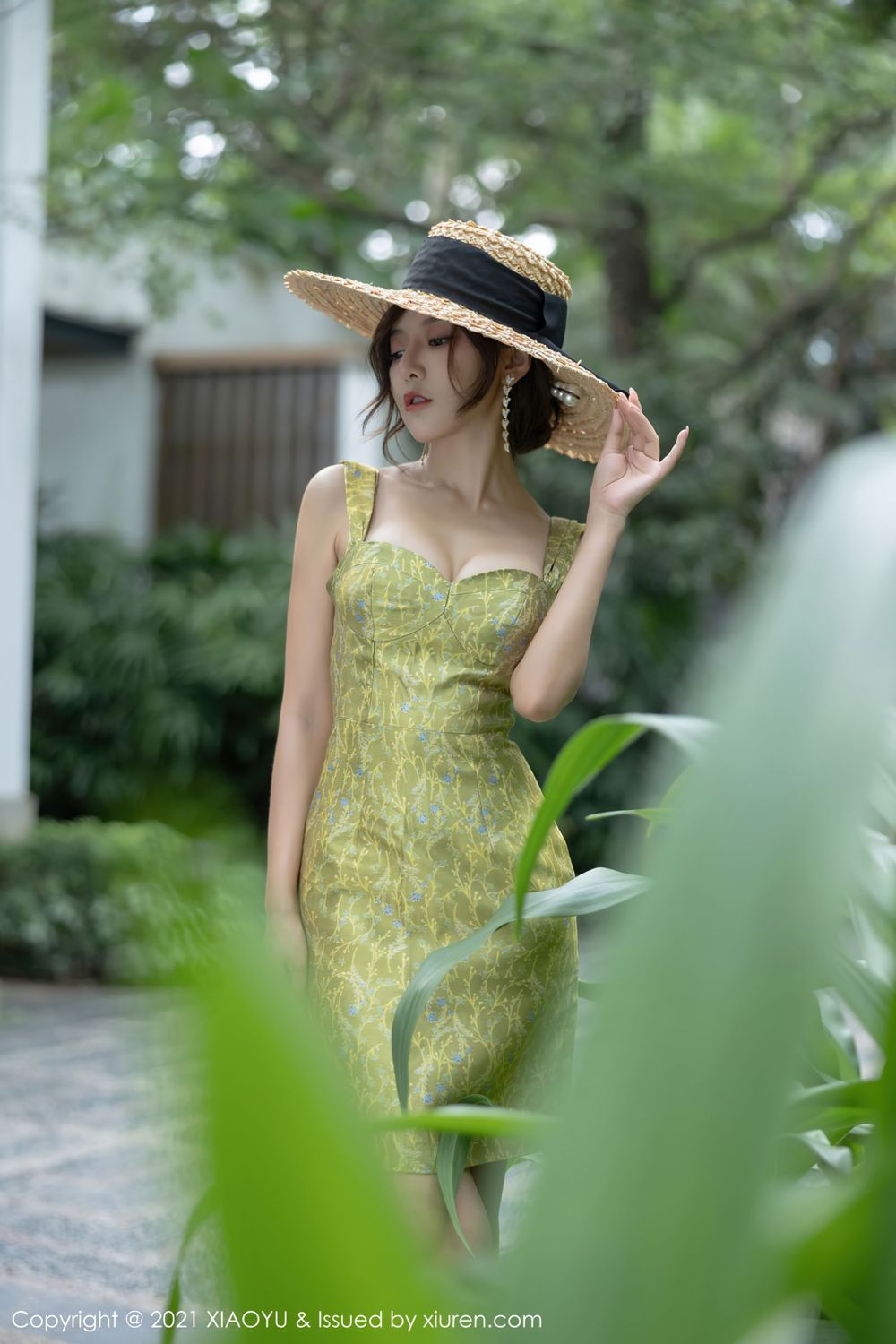 性感女神王馨瑶yanni - 古典礼裙+情趣系列写真