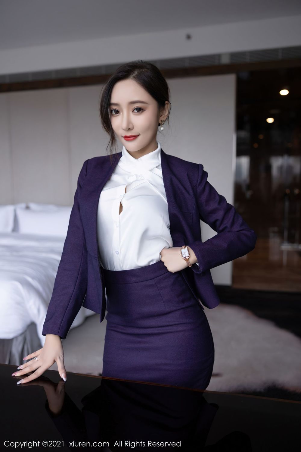性感女神王馨瑶yanni - 职场OL+黑丝系列写真