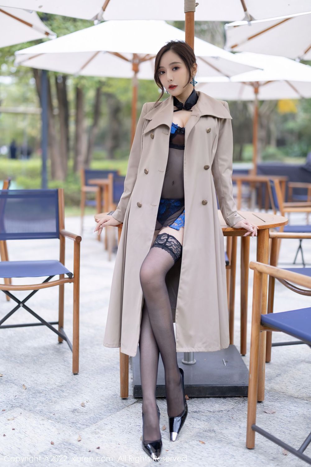 性感女神王馨瑶yanni - 杏色风衣+黑丝系列写真