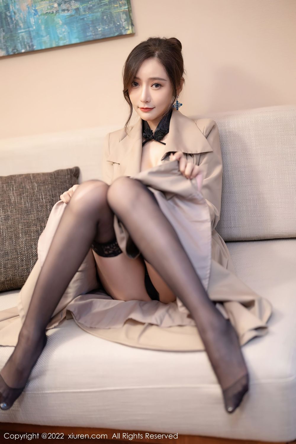 性感女神王馨瑶yanni - 杏色风衣+黑丝系列写真