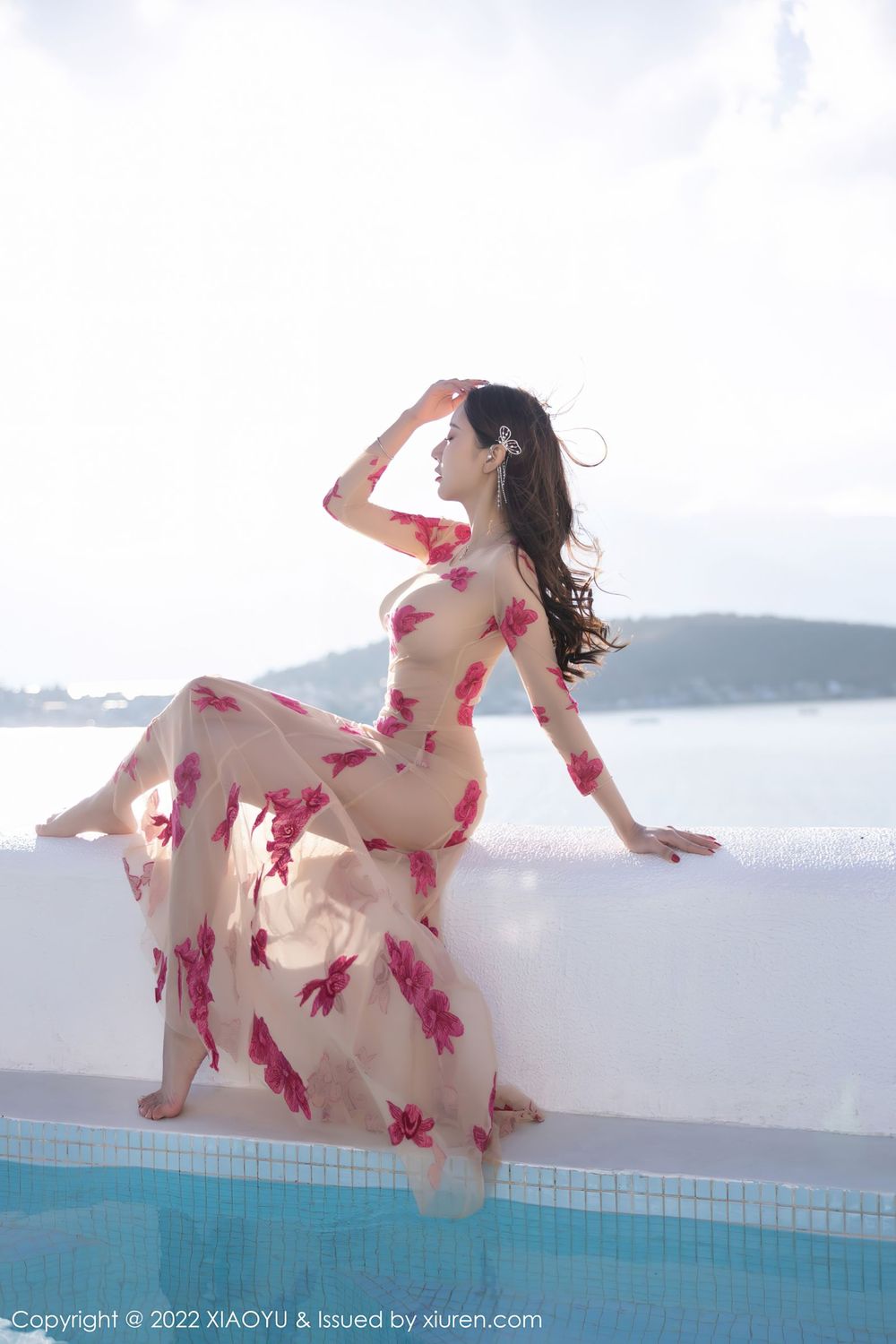 性感女神王馨瑶yanni - 杏橙双色花裙云南写真