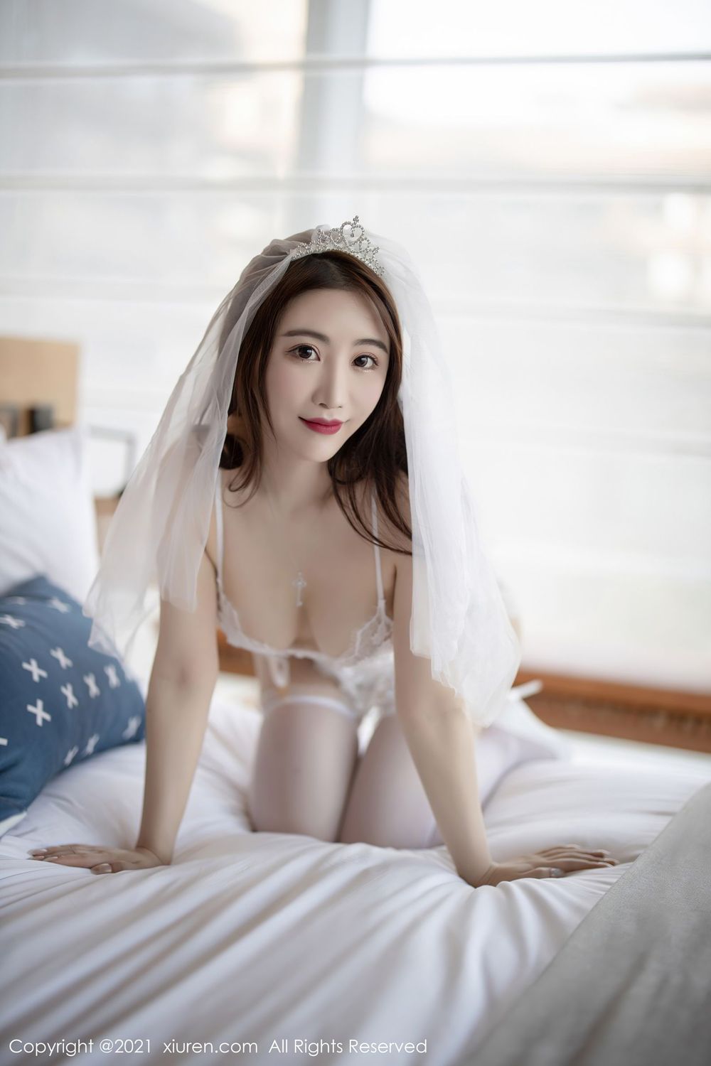 性感女神绯月樱Cherry - 婚纱+丝袜系列三亚旅拍