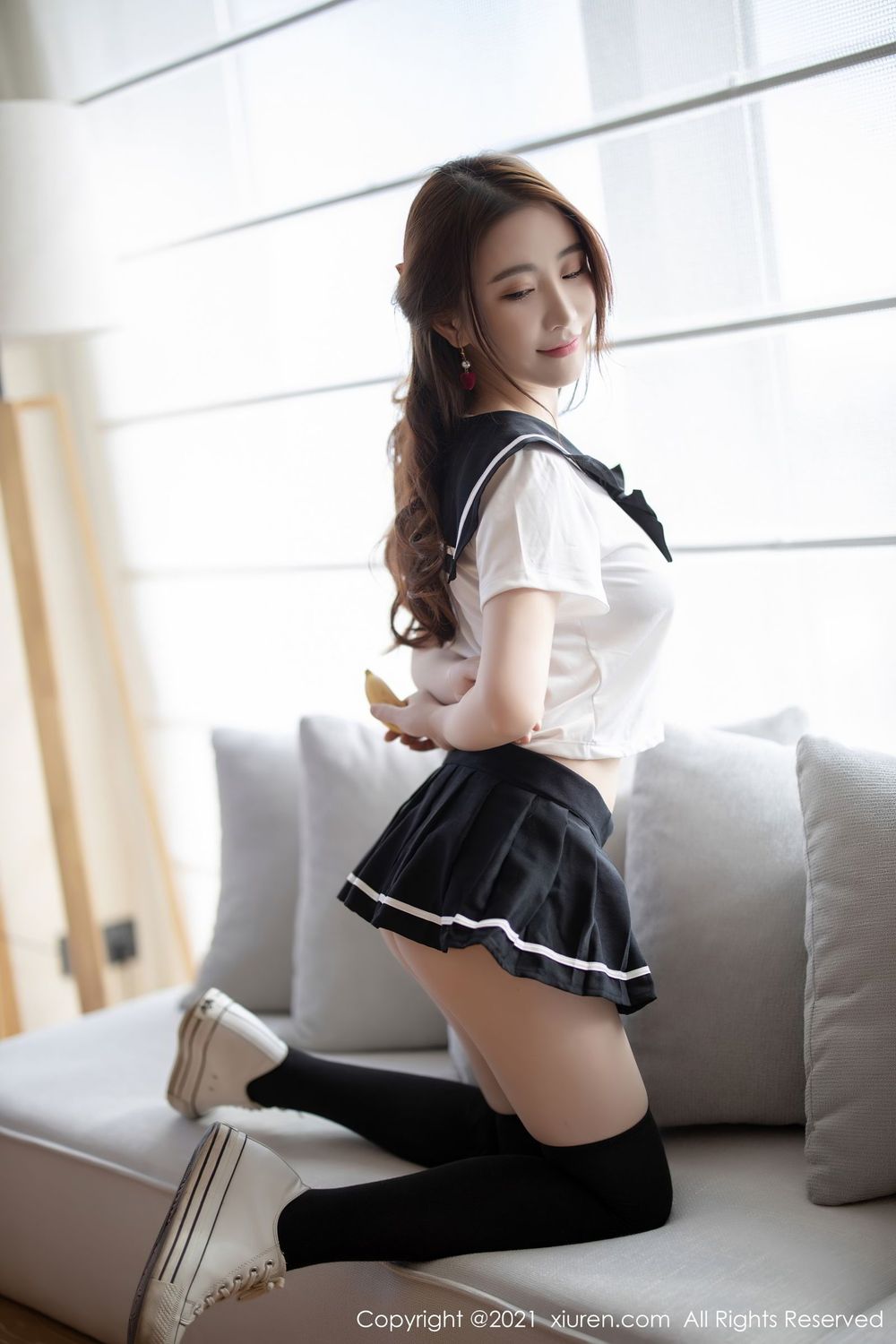 性感女神Cherry绯月樱 - 青春校服系列三亚旅拍