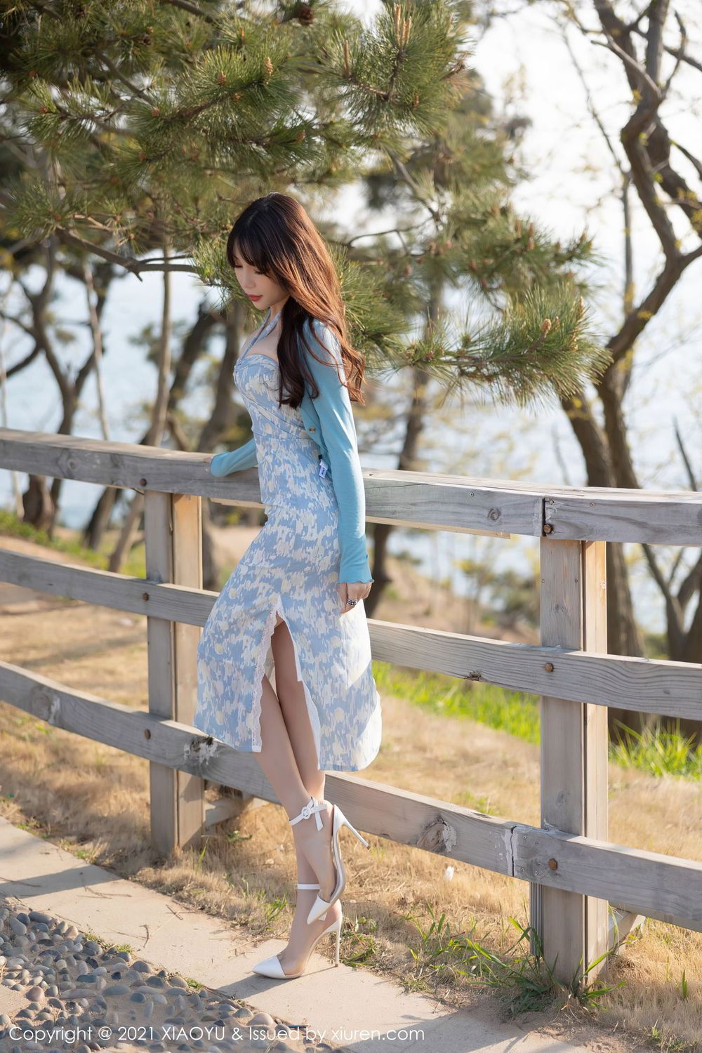 性感女神芝芝Booty - 居家女友+丝袜系列青岛旅拍