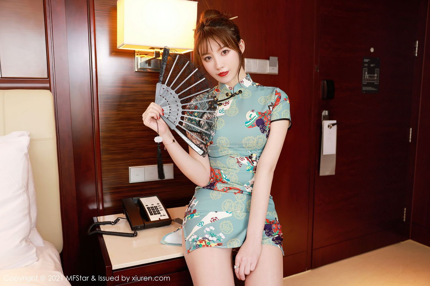 美女模特yoo优优 - 古典旗袍+美腿系列三亚旅拍