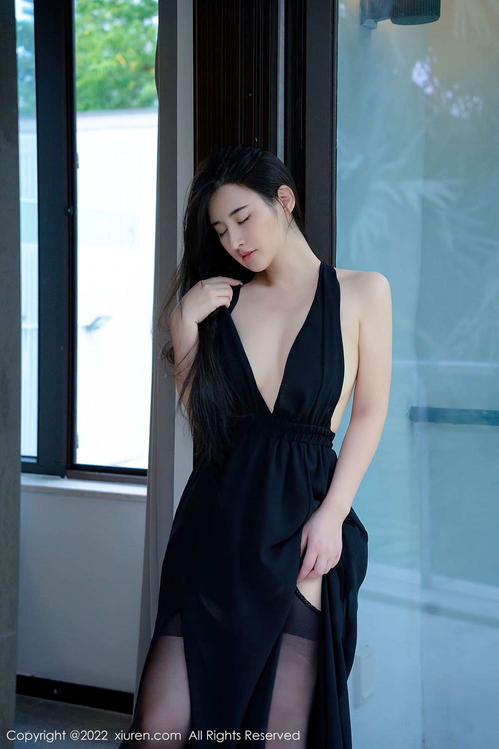 美女模特诗诗kiki - 黑色开胸连衣长裙系列三亚旅拍