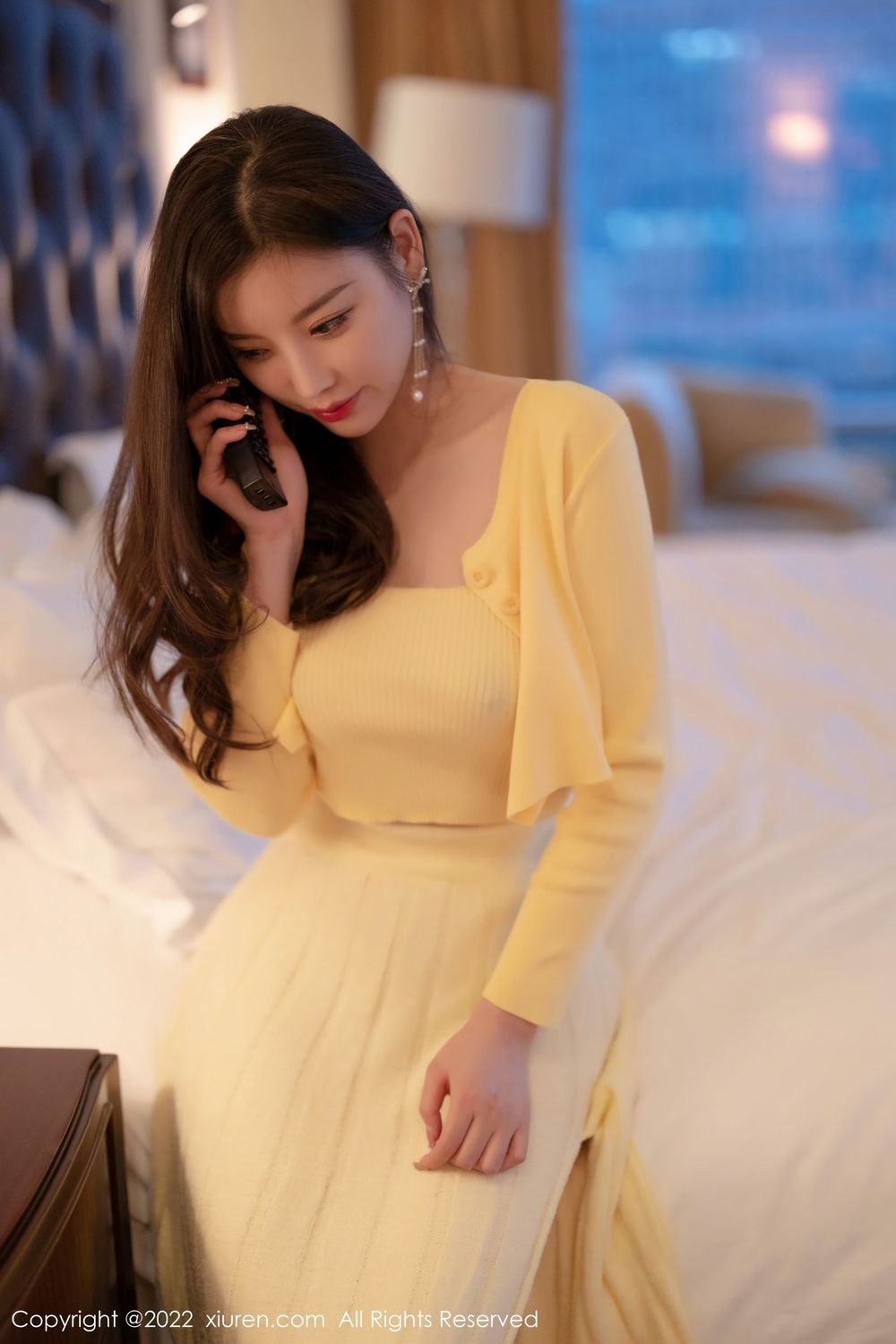 性感女神杨晨晨Yome - 淡黄色上衣+长裙系列写真