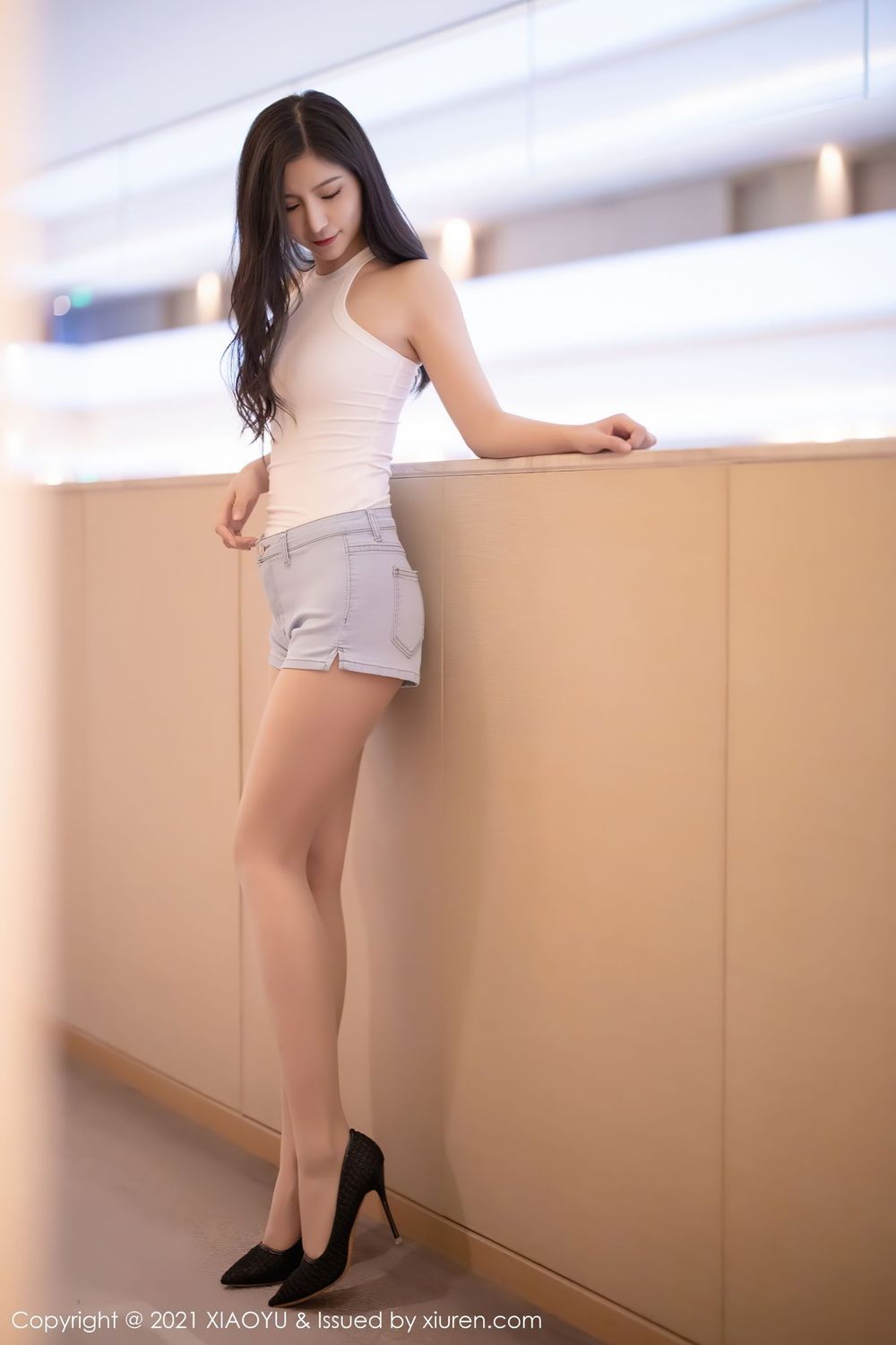 美女模特小蛮妖Yummy - 牛仔裤+丝袜系列写真