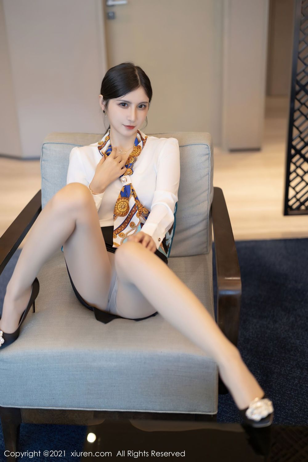 美女模特小蛮妖Yummy - 制服OL+丝袜系列深圳旅拍
