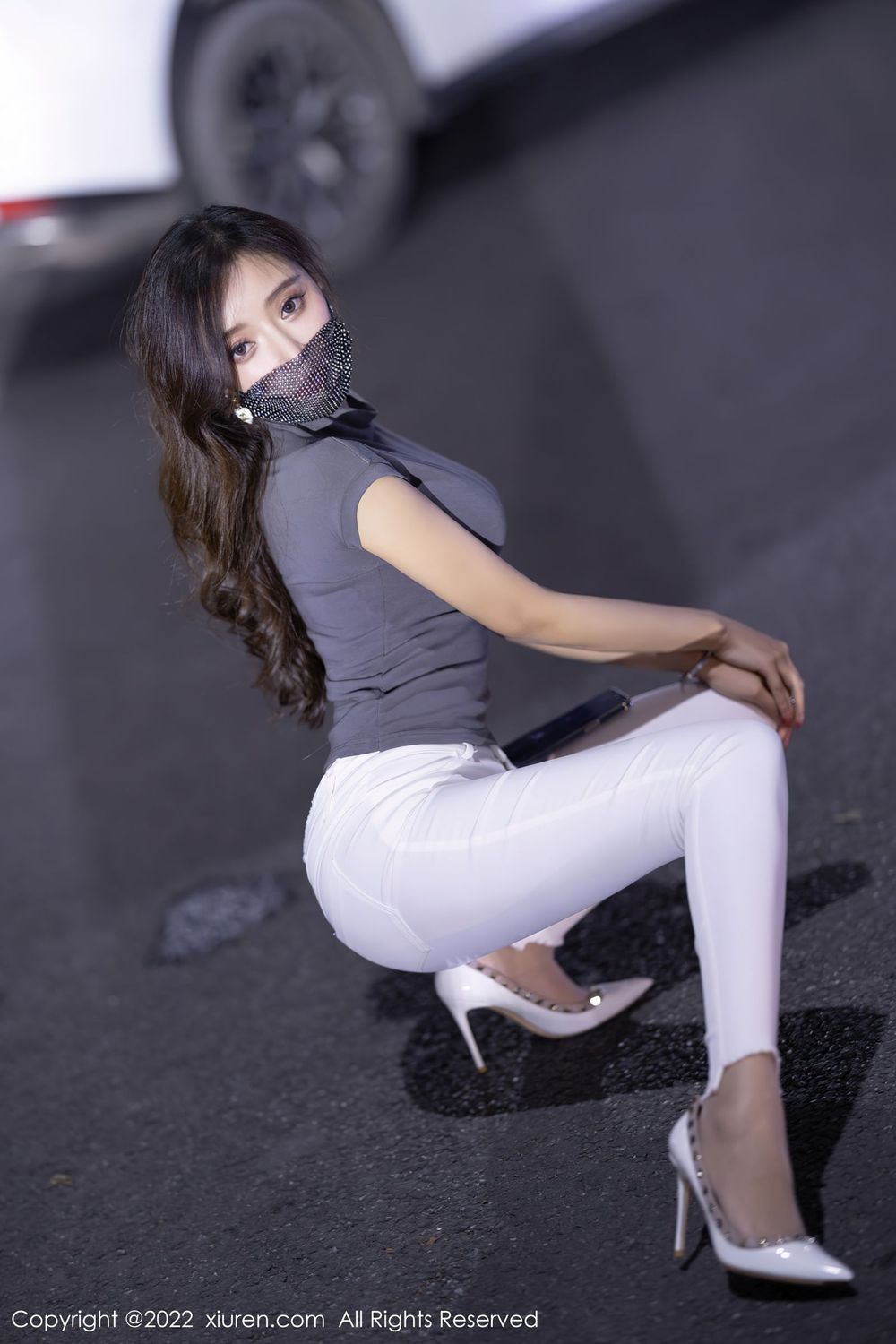性感女神王馨瑶yanni - 灰色上衣+长裤系列写真