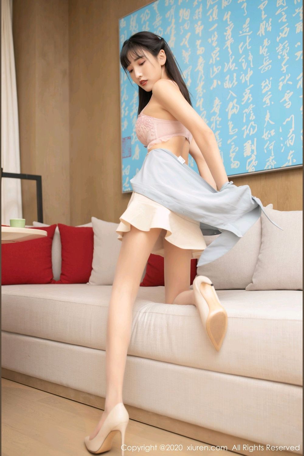 美女模特陆萱萱 - 导游装扮+丝袜主题性感写真
