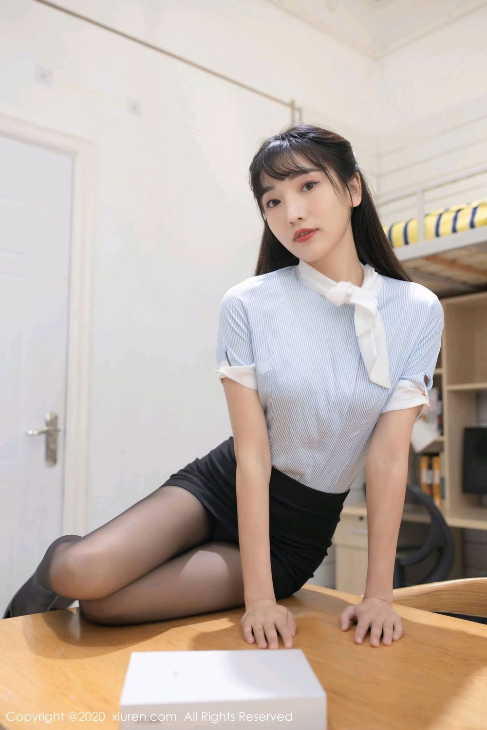 美女模特陆萱萱 - 外出约会+黑丝系列三亚旅拍