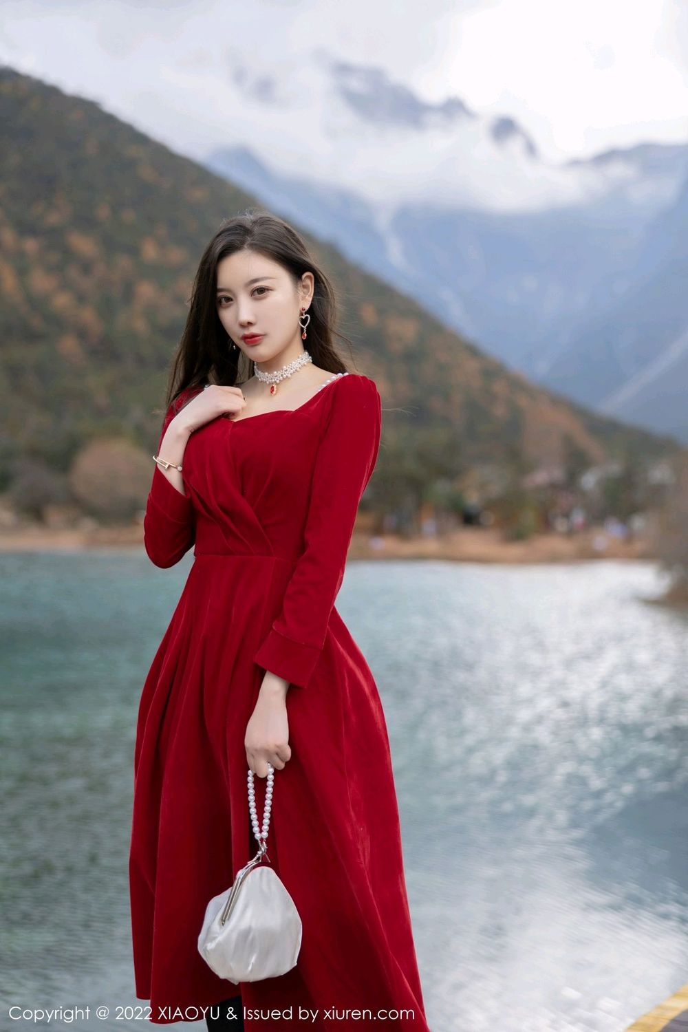 性感女神杨晨晨Yome - 红色长裙+花色旗袍丽江旅拍