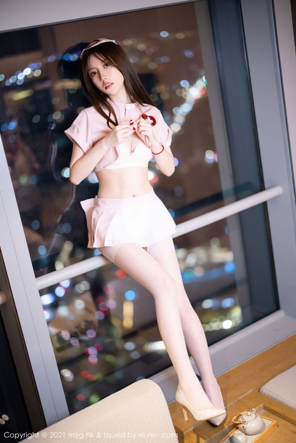 美女模特美桃酱 - 粉色护士制服系列长三角旅拍