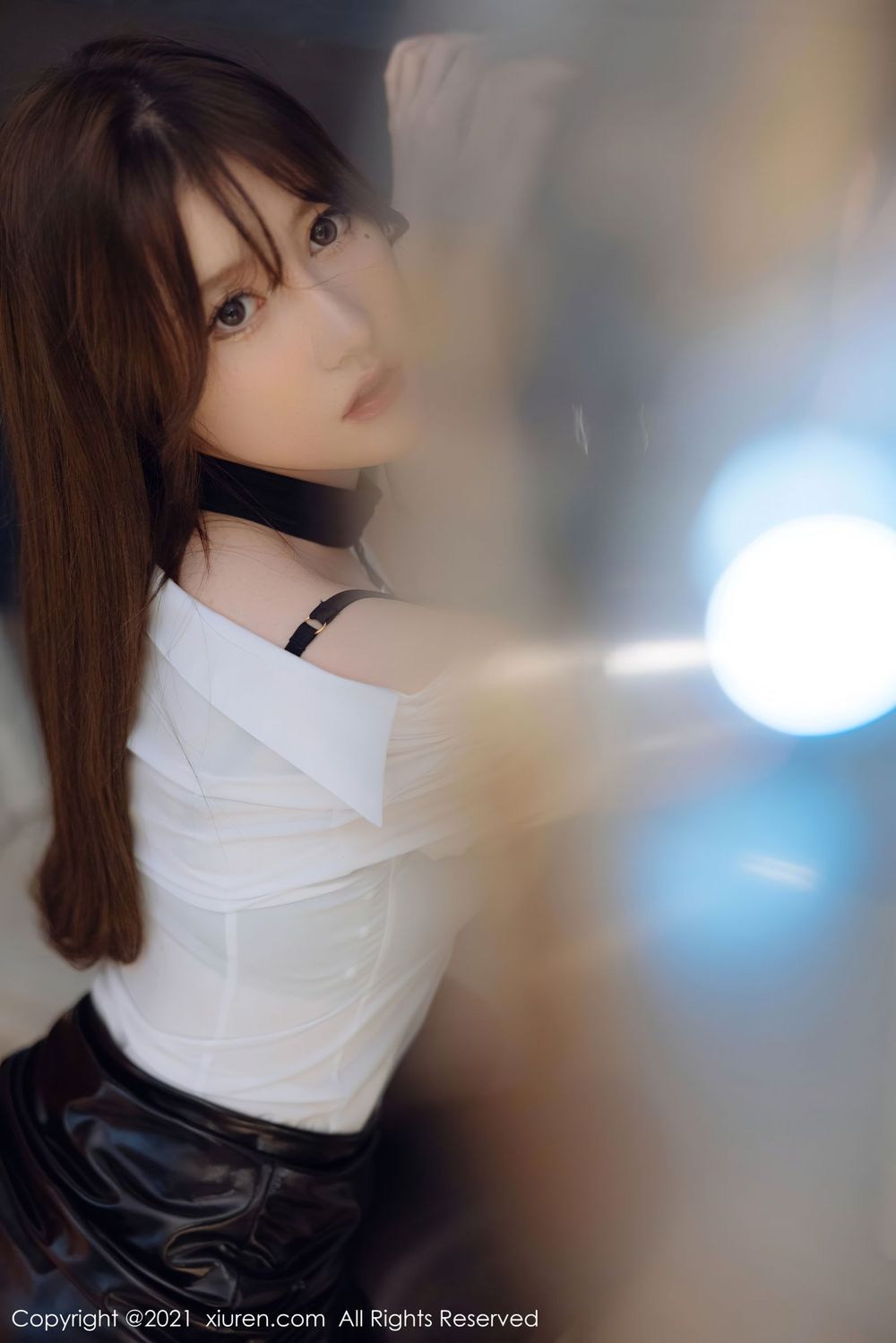 美女模特美桃酱 - 白衬衫+黑丝系列性感写真