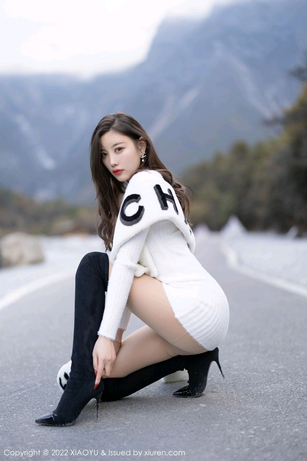 性感女神杨晨晨Yome - 多套长裙服饰丽江心愿旅拍