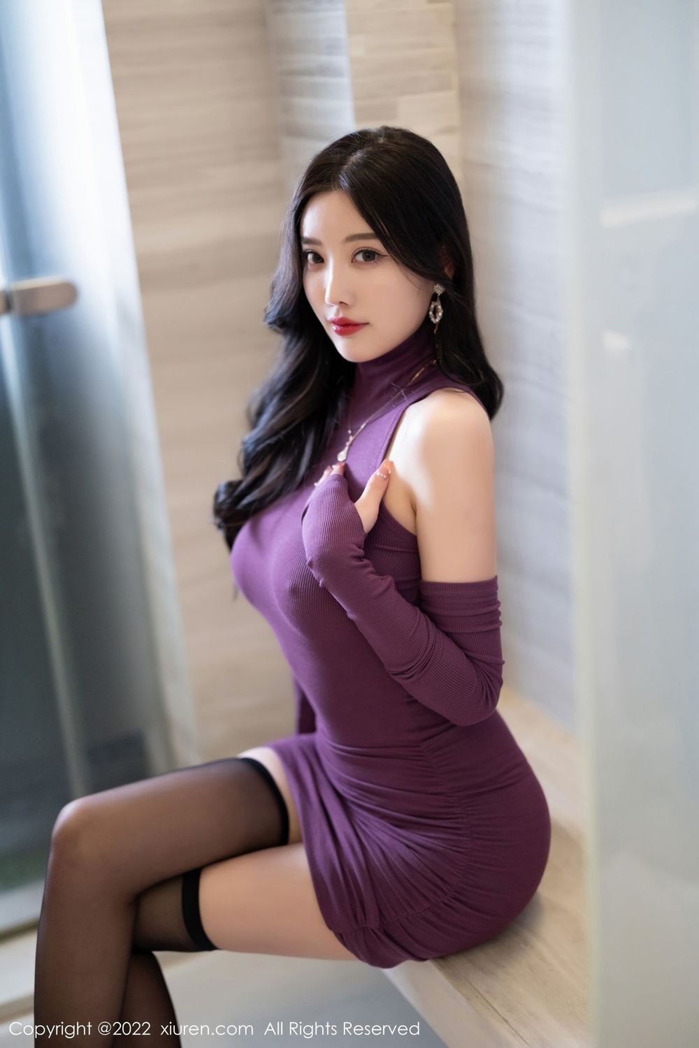 性感女神杨晨晨Yome - 露肩连衣短裙私房写真