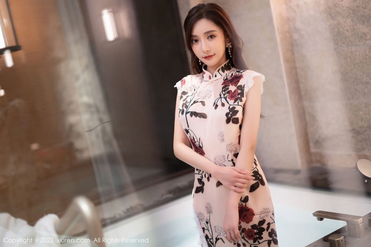 性感女神王馨瑶yanni - 花纹旗袍+丝袜系列写真