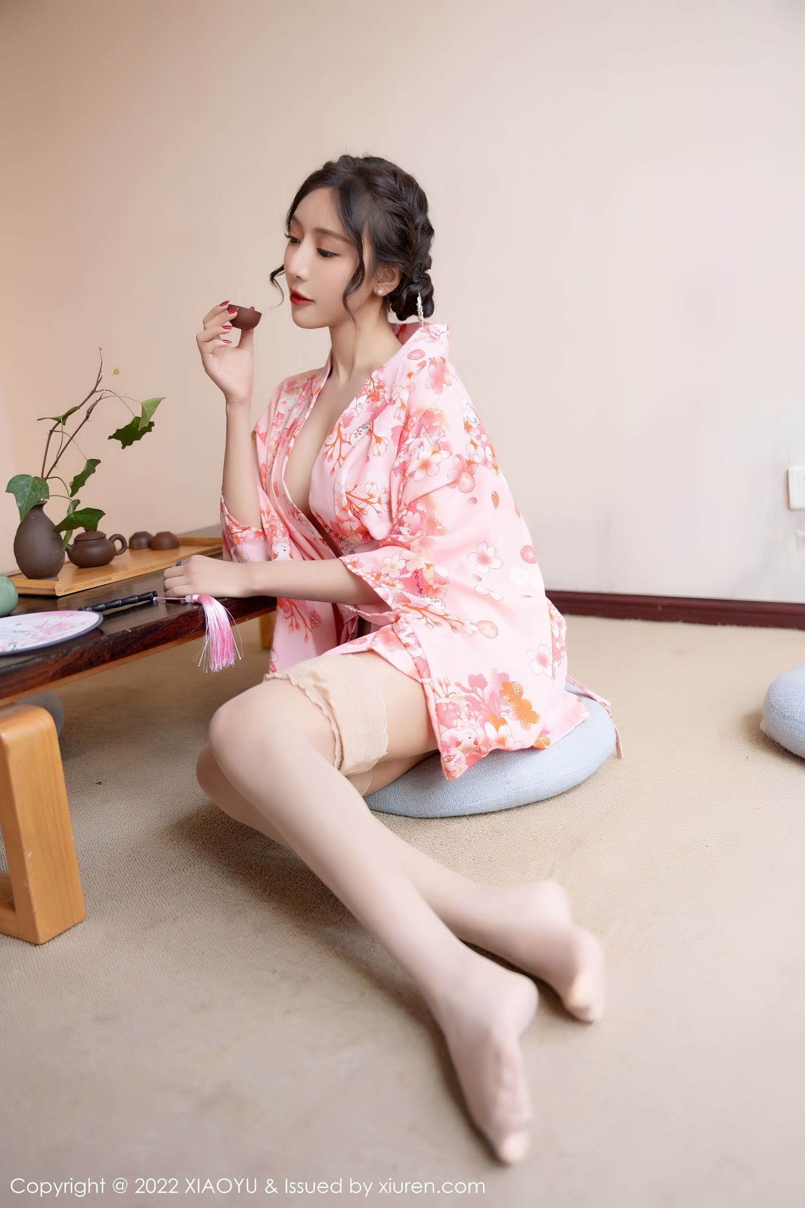 性感女神王馨瑶yanni - 多套服饰+丝袜系列云南旅拍