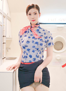 [XiuRen秀人网] 美女模特李雅柔 - 空姐制服+高挑身材系列写真 No.3947