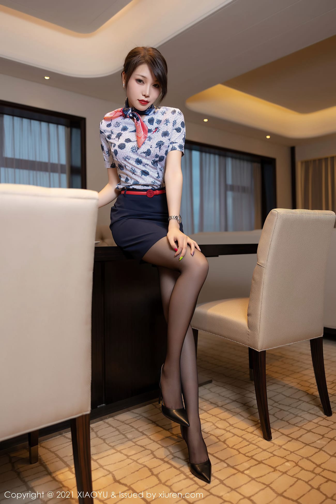 性感女神芝芝Booty - 空乘制服+黑丝系列写真