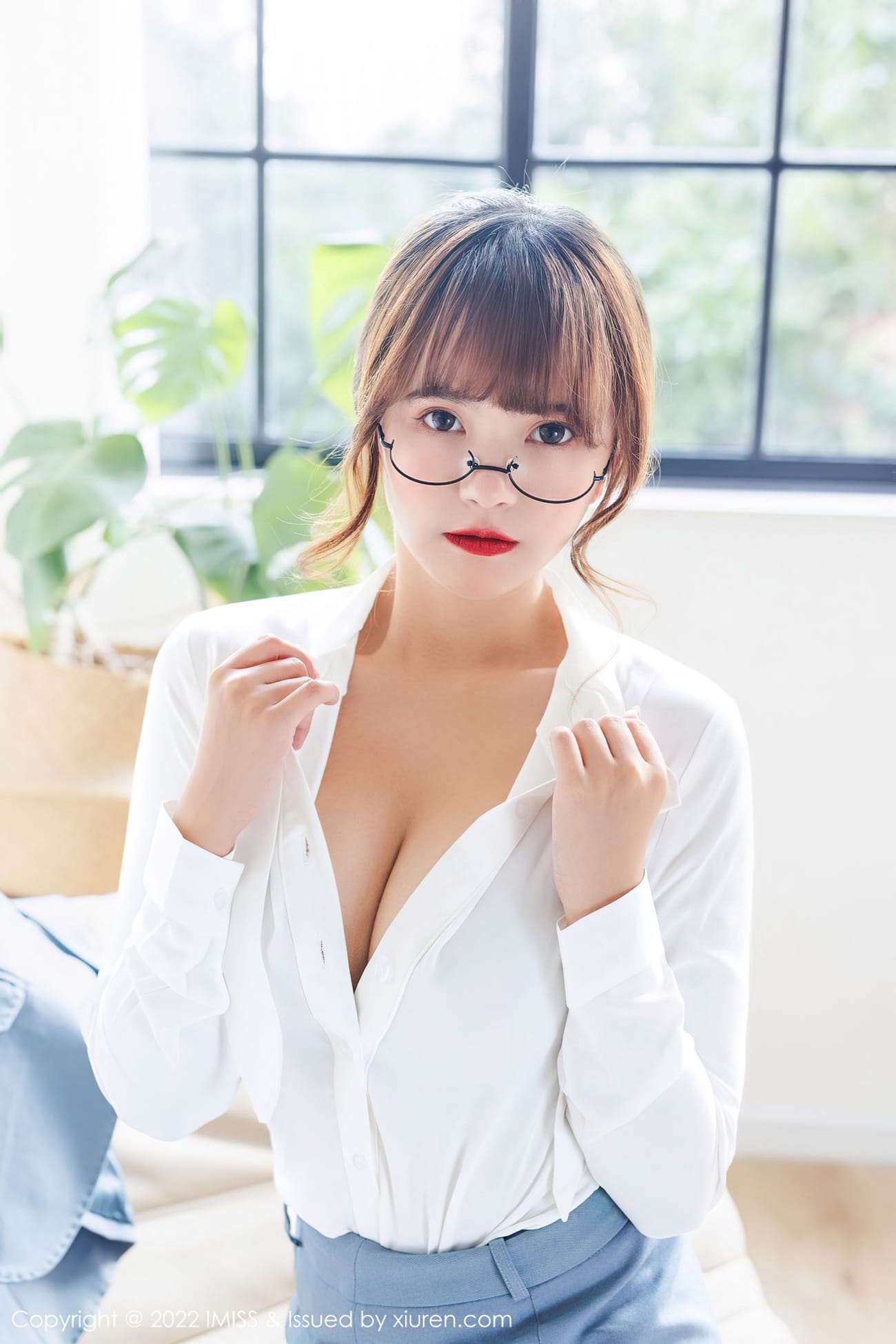 新人模特张思允 - 职场OL+丝袜系列性感写真
