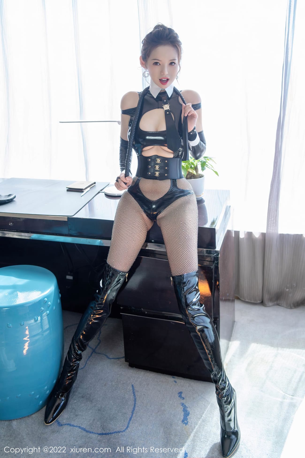 新人嫩模大美媚京 - 情趣皮衣+黑丝系列写真