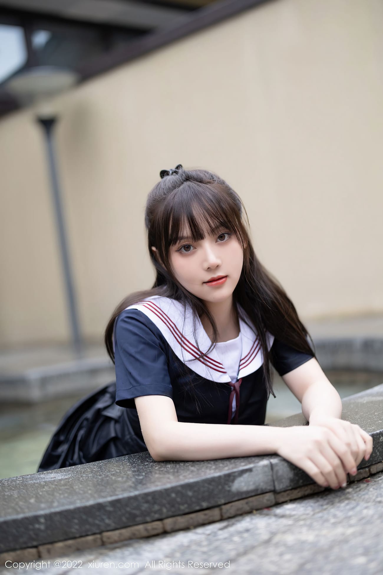 美女模特豆瓣酱 - 深蓝色上衣+黑丝系列性感写真