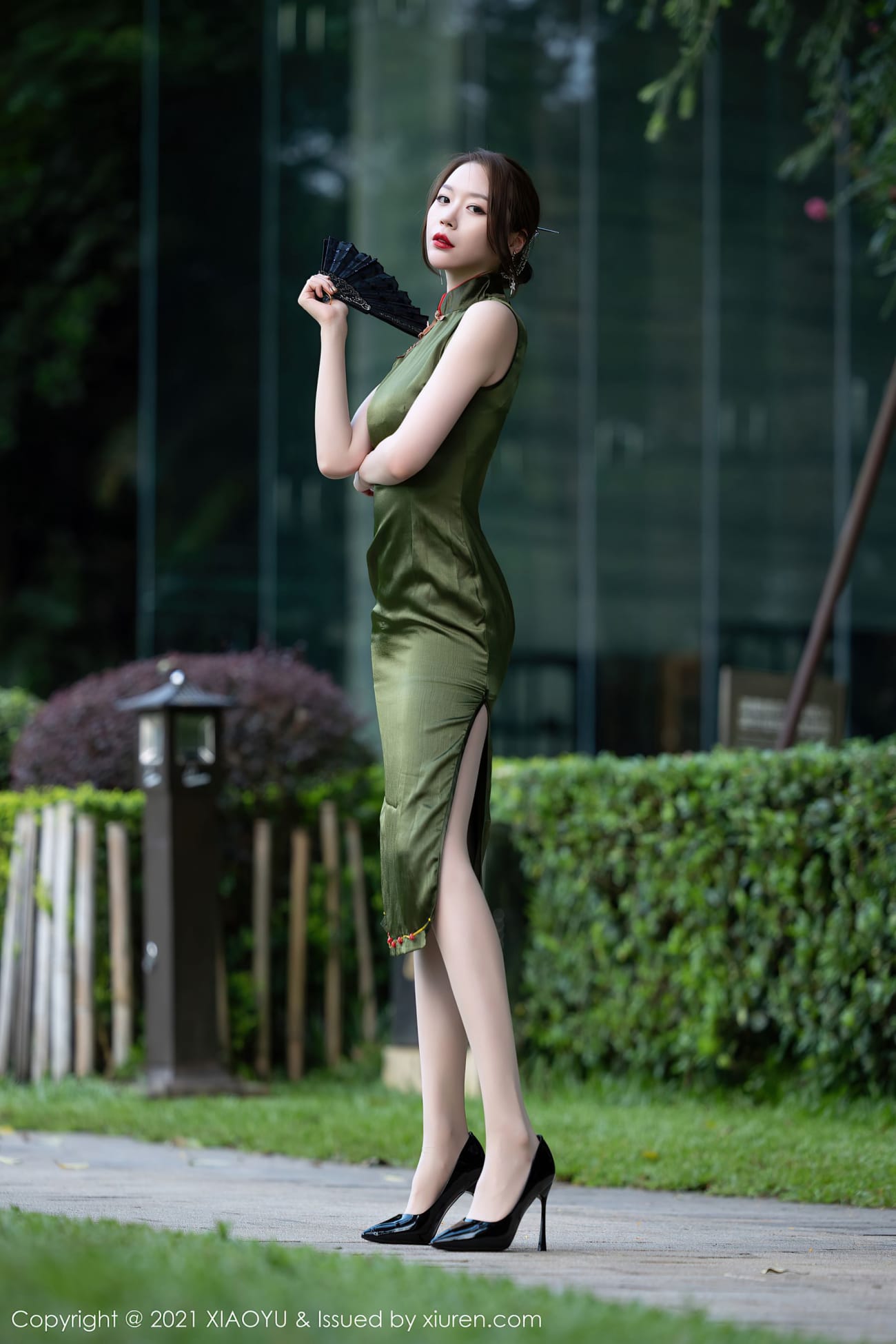 美女模特梦心月 - 韵味旗袍+腿控主题性感写真