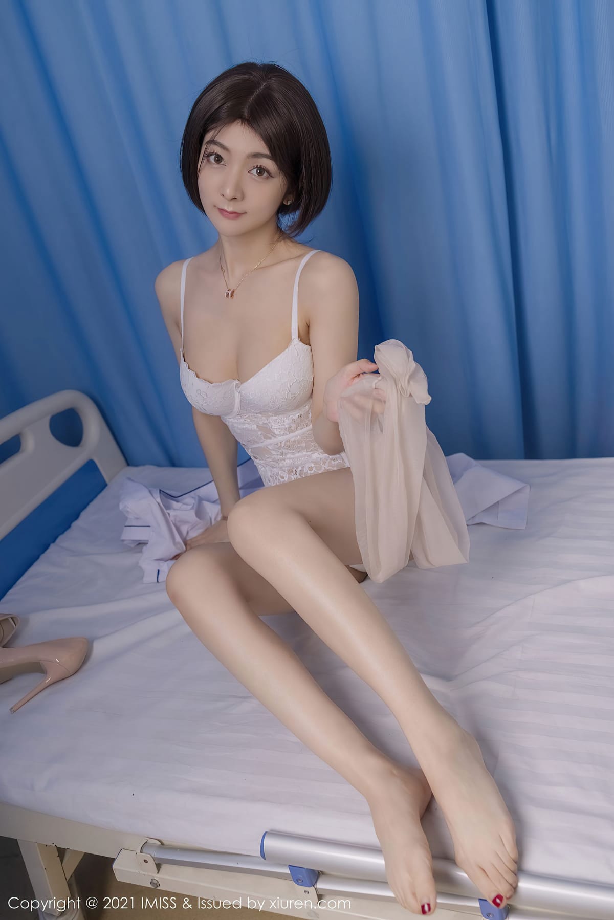 性感女神Angela00 - 护士制服+美腿系列写真