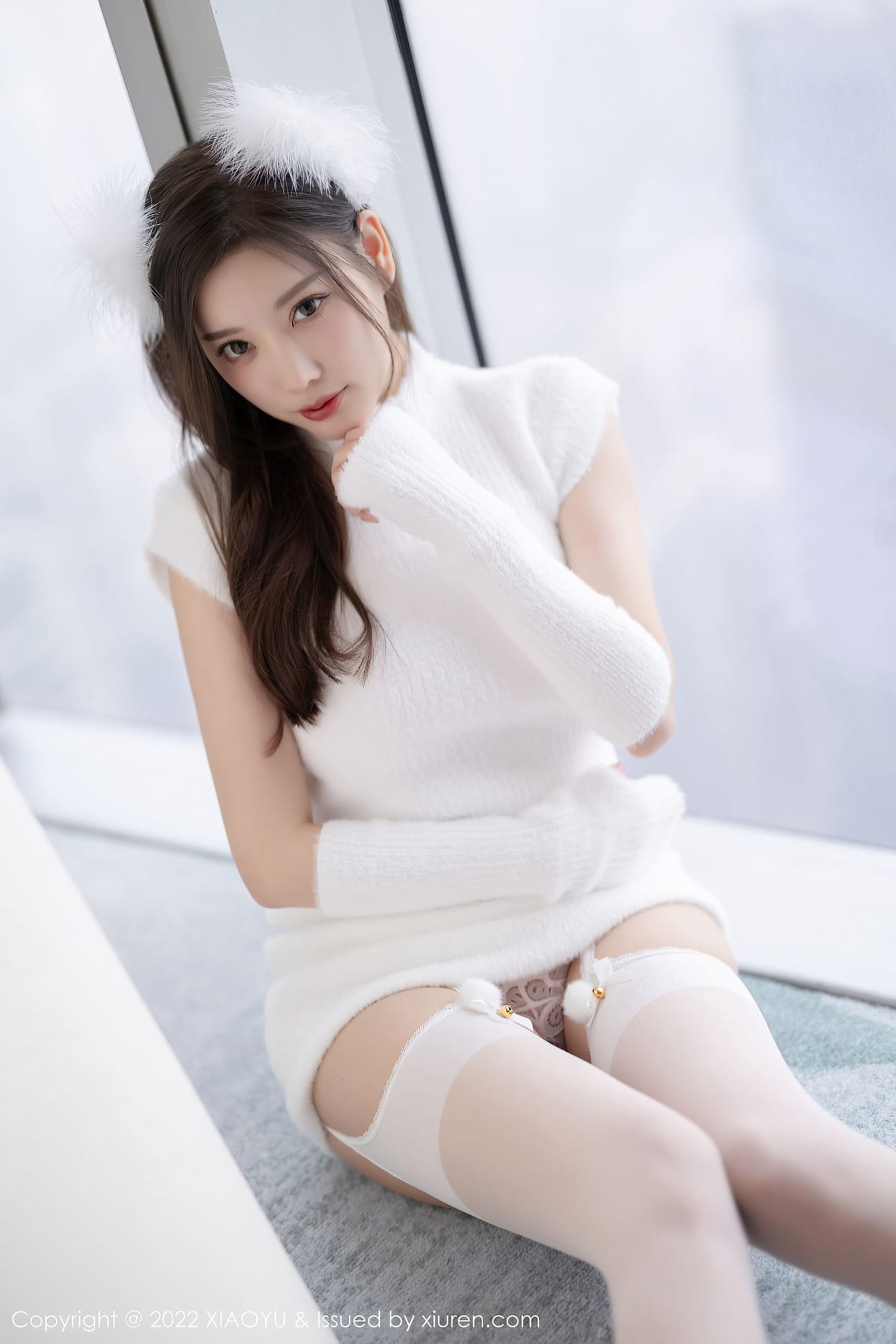 女神杨晨晨Yome - 白色服饰+白丝系列私房写真