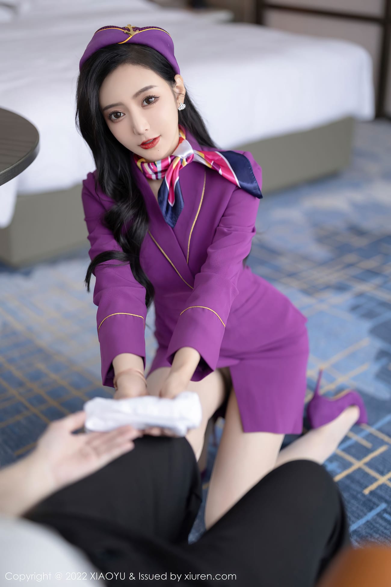 女神王馨瑶yanni - 紫色服饰+制服系列性感写真