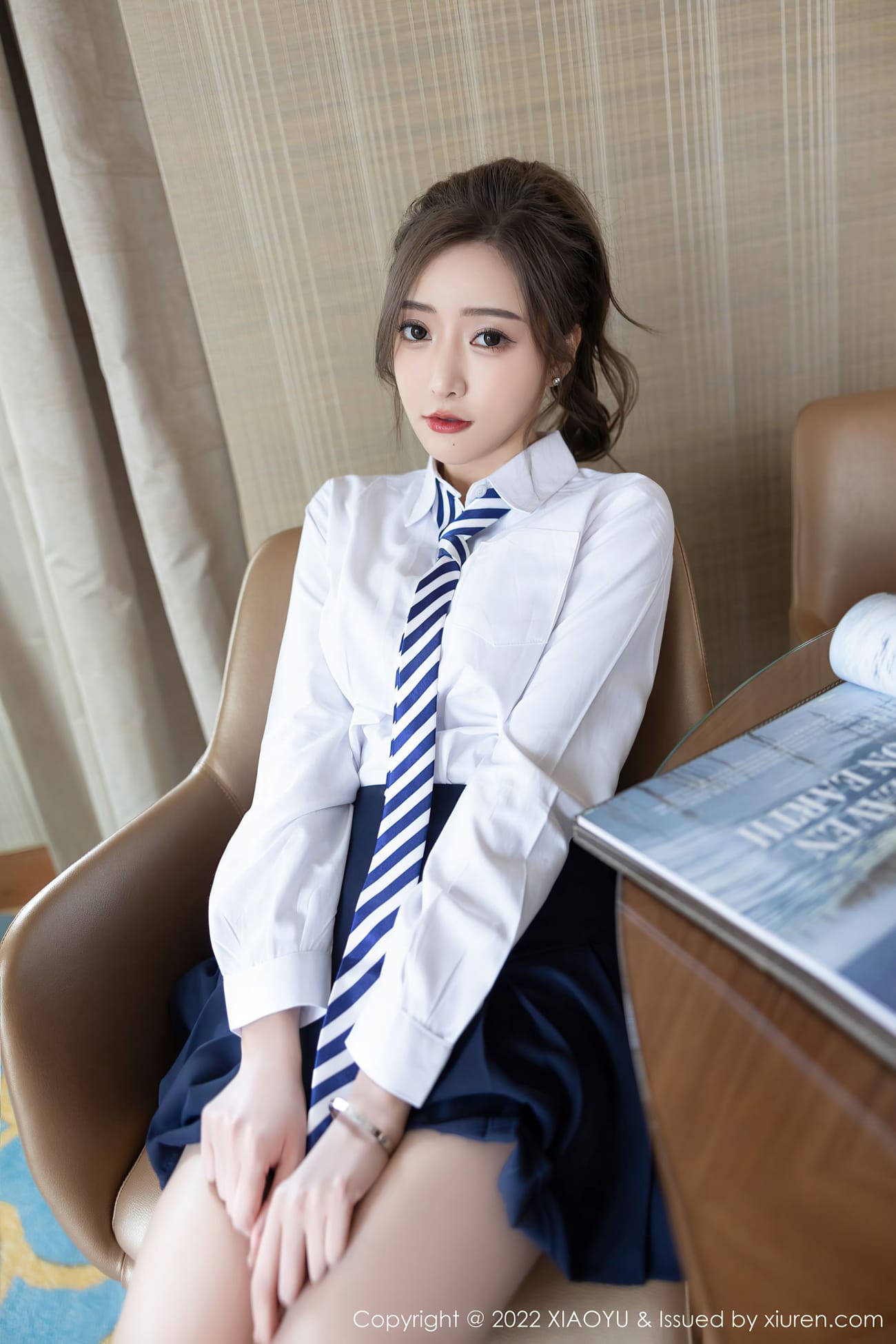 女神王馨瑶yanni - 白衬衫+黑丝系列性感写真