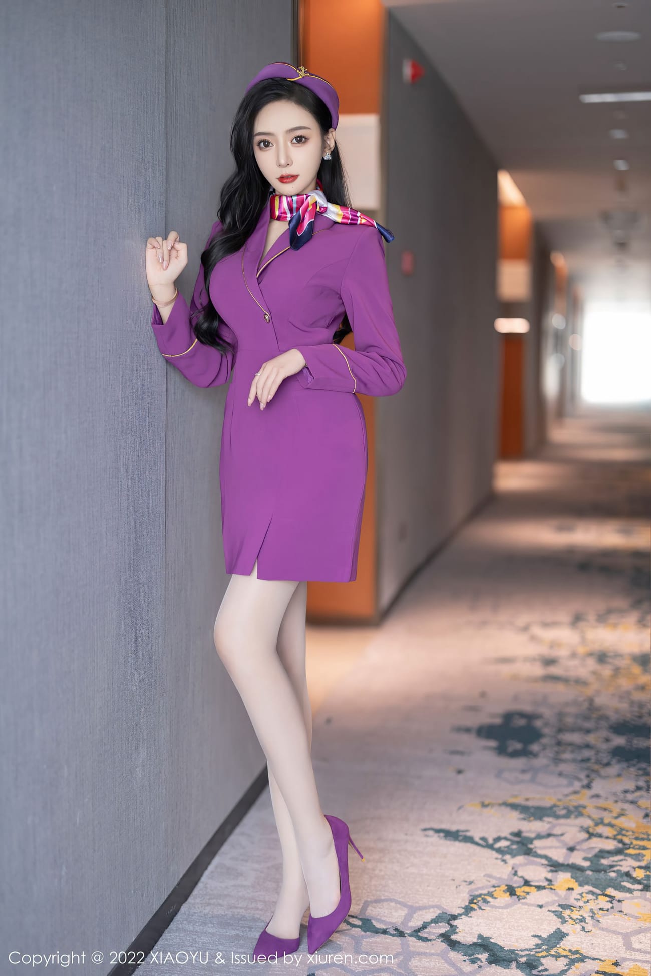 女神王馨瑶yanni - 紫色服饰+制服系列性感写真