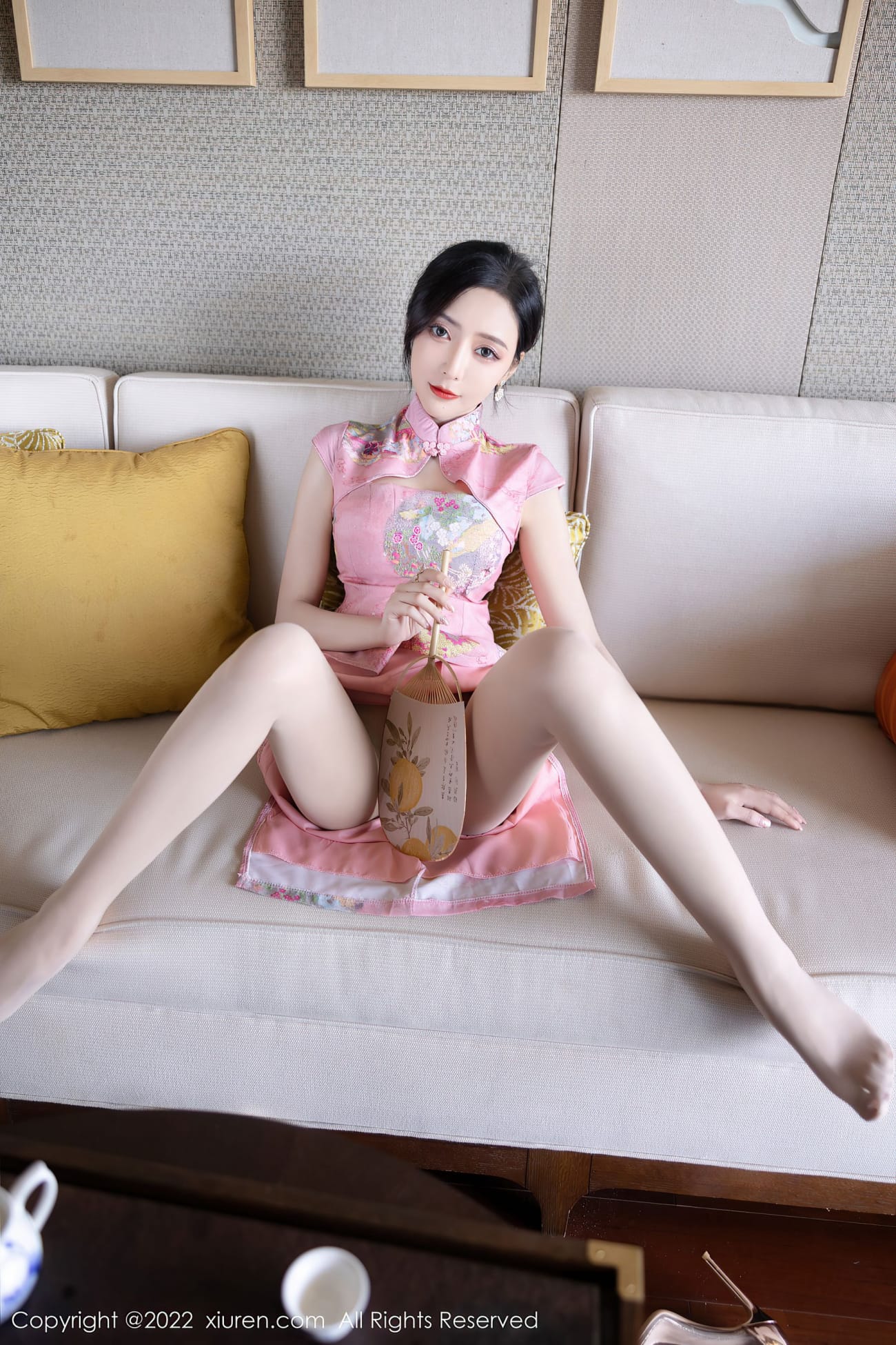 女神王馨瑶yanni - 粉红色旗袍大秀身材厦门旅拍