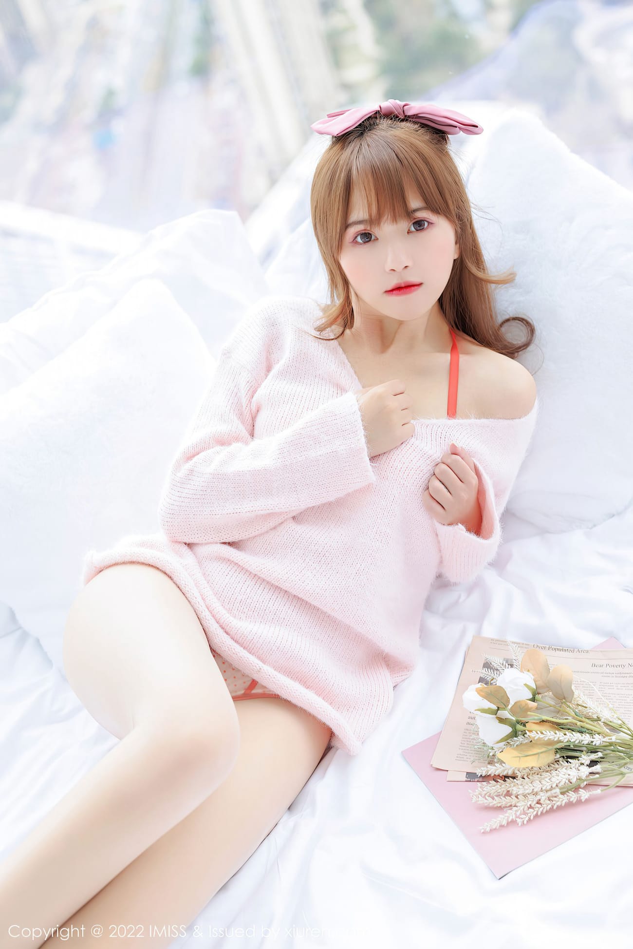 新人模特张思允Nice - 粉色上衣+原色丝袜性感写真
