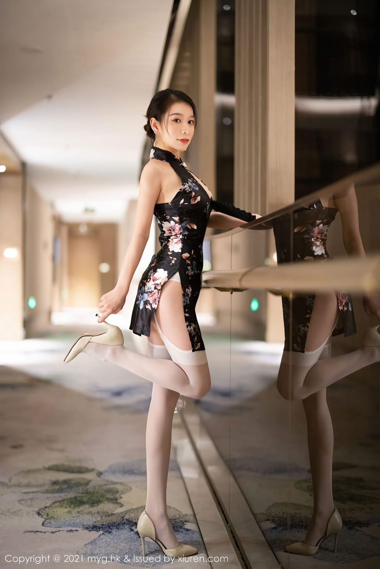 模特Vetiver嘉宝贝儿 - 古典旗袍+丝袜系列杭州旅拍