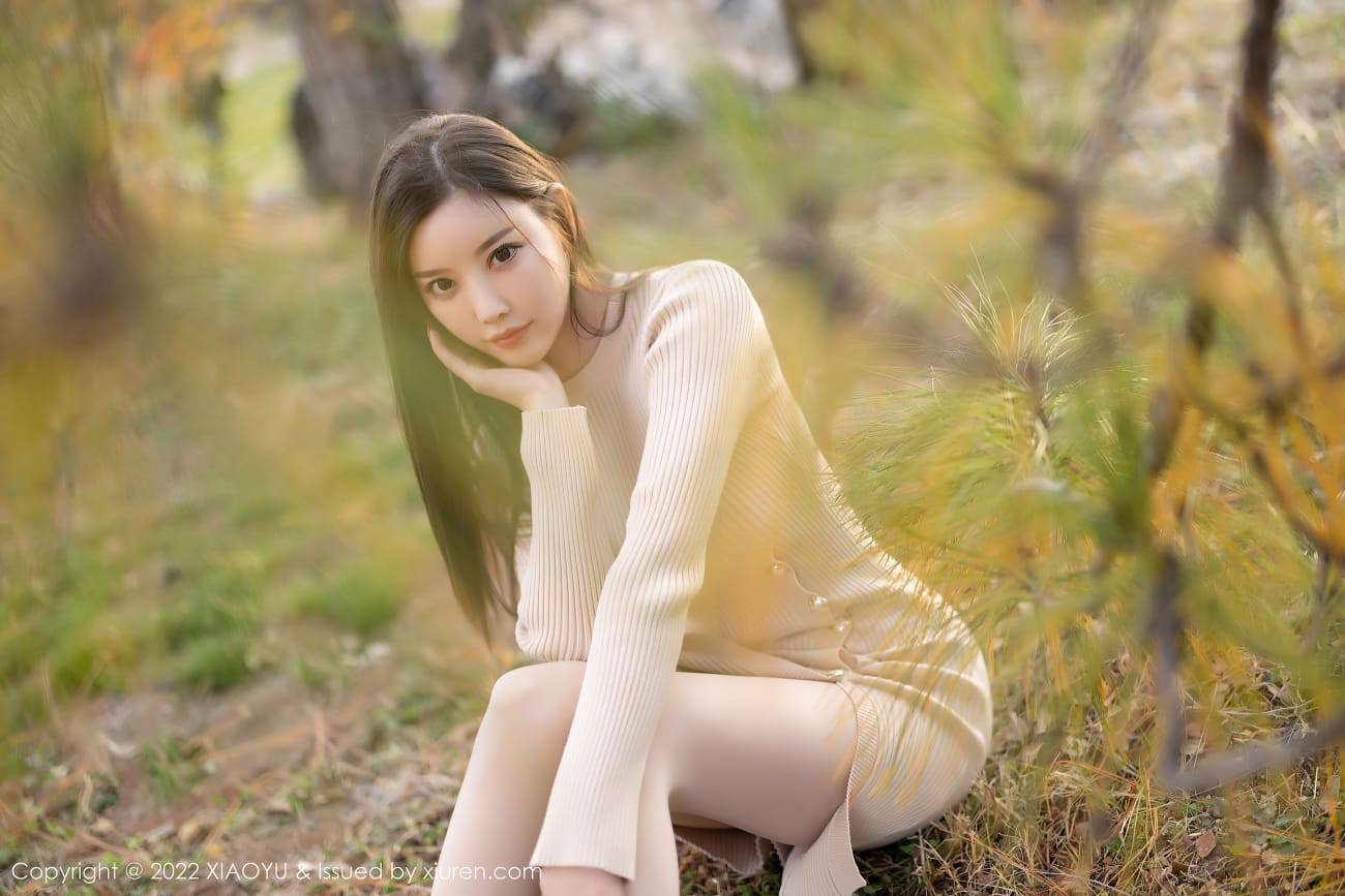 女神杨晨晨Yome - 毛线连衣裙+原色丝袜丽江旅拍