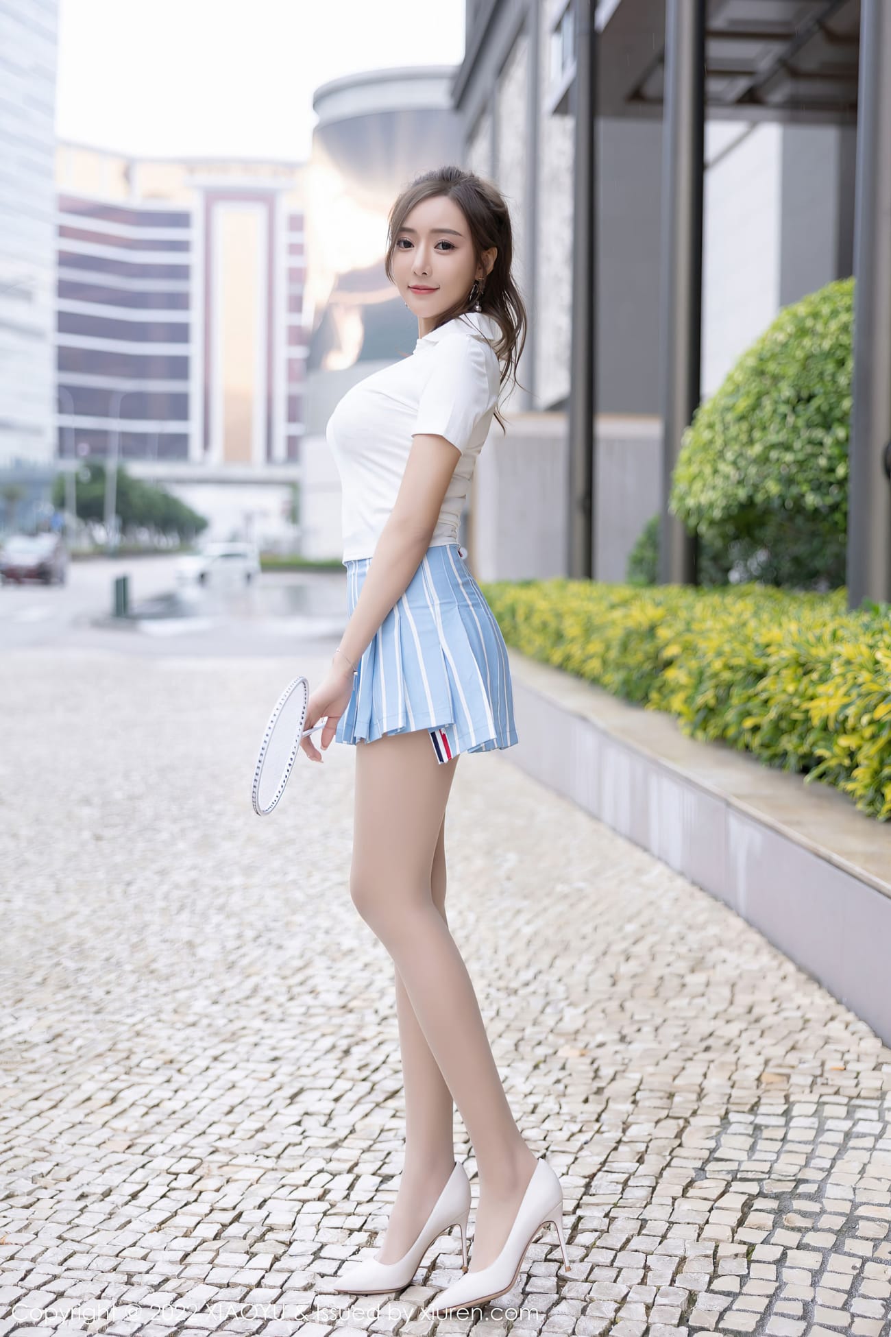 女神王馨瑶yanni - 白色上衣+蓝白短裙性感写真