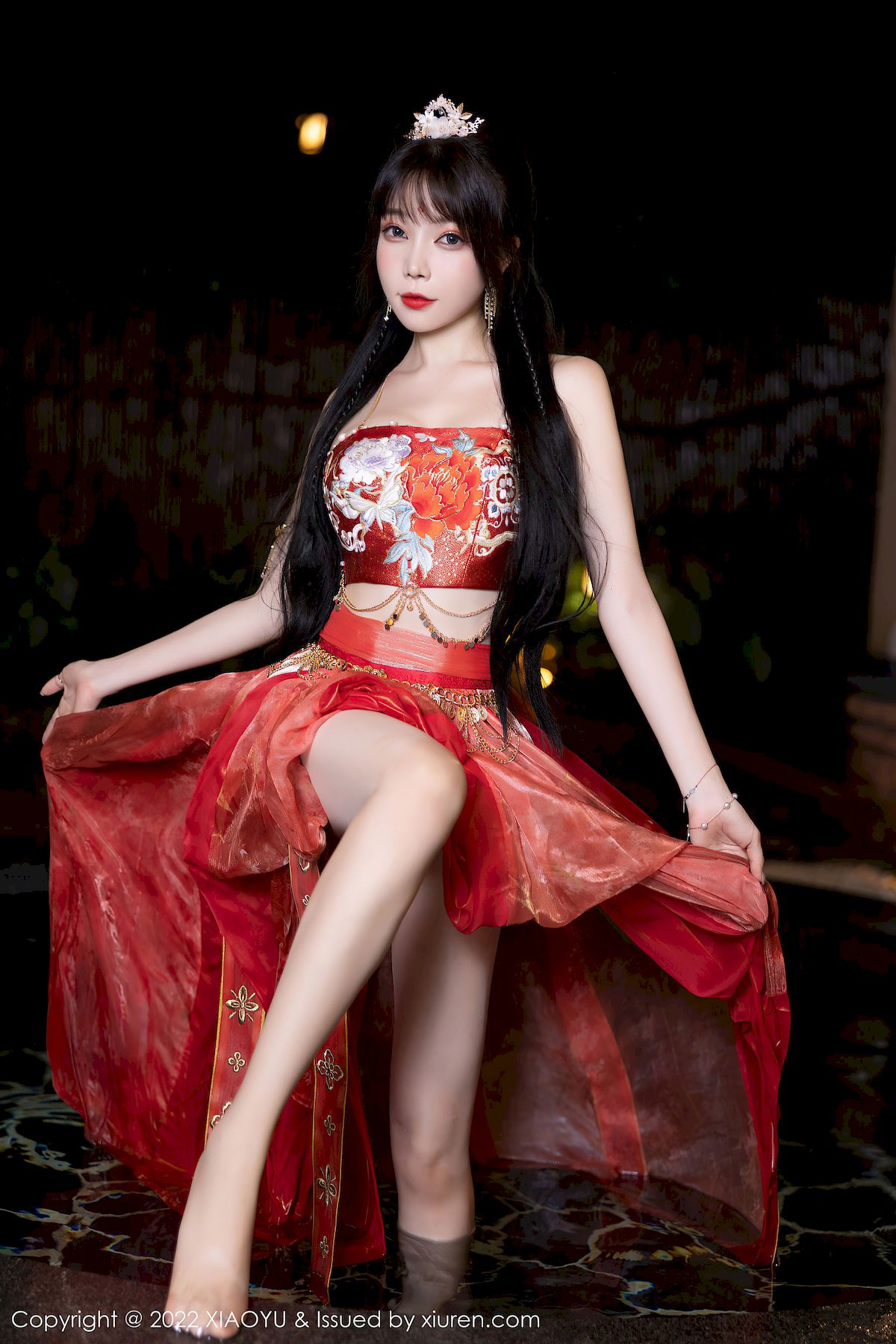 女神徐莉芝Booty - 红色古装服饰装扮私房写真