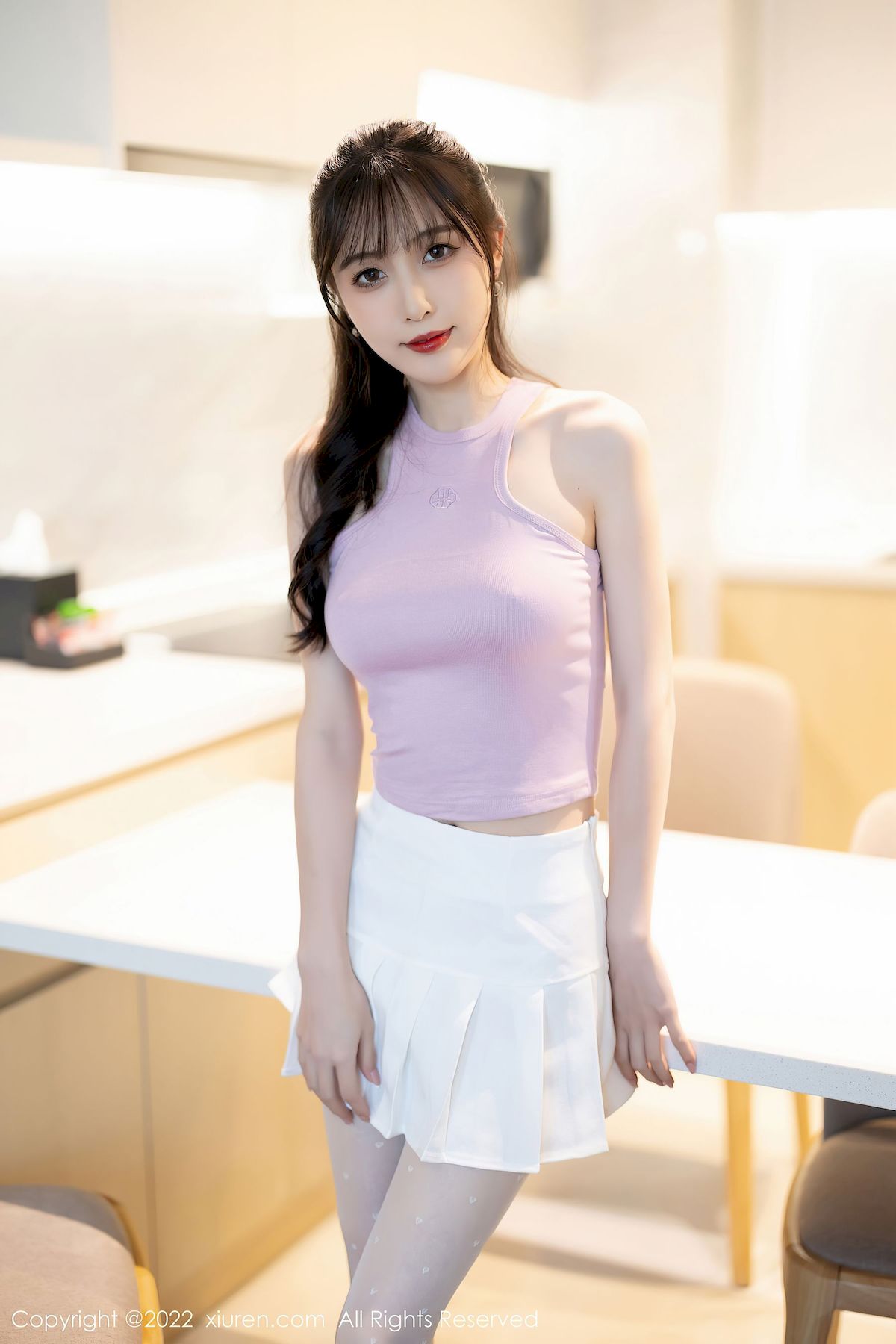 林星阑 - 淡紫色上衣+白色短裙性感写真
