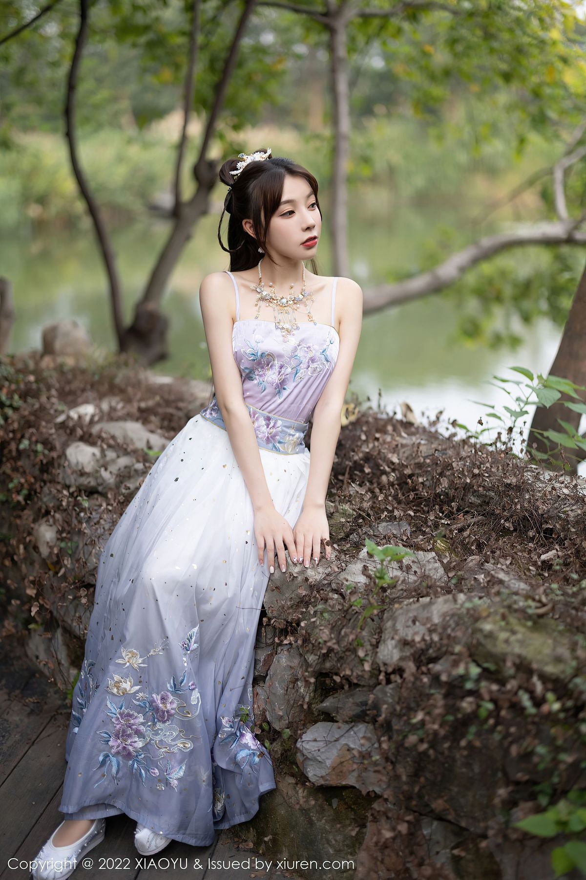 徐莉芝Booty - 浅紫古装服饰+西湖场景杭州旅拍